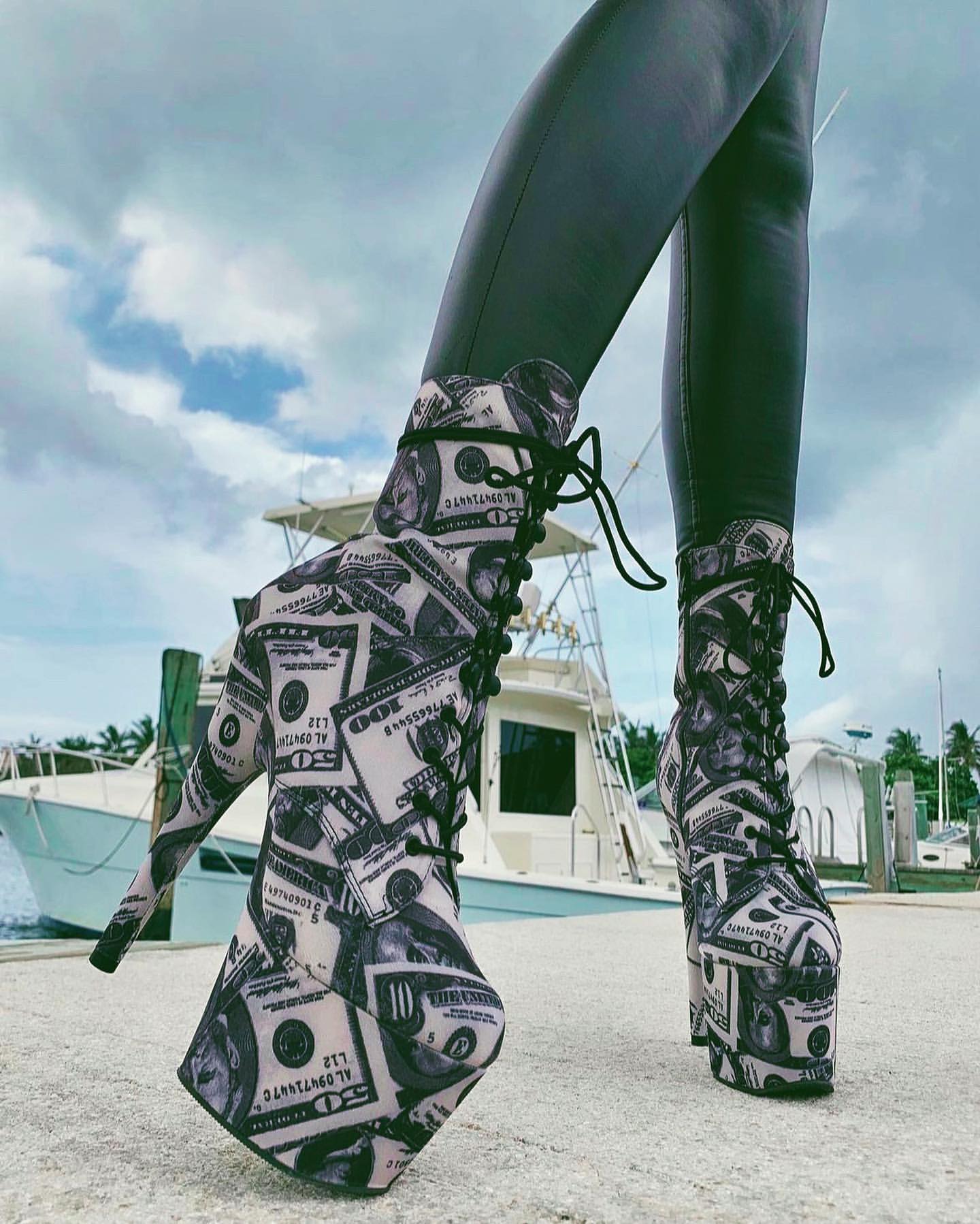 Pleaser Adore 1020DP - Kinky-shoes