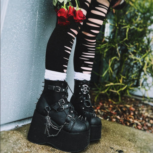 DemoniaCult Kera 68 - Kinky-shoes