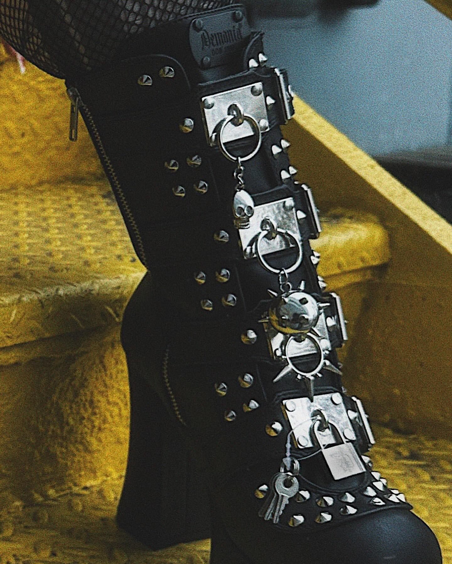 DemoniaCult Charade 118 - Kinky-shoes