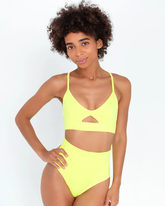 Bettie Pole Shorts - Electric Yellow - Kinky-shoes