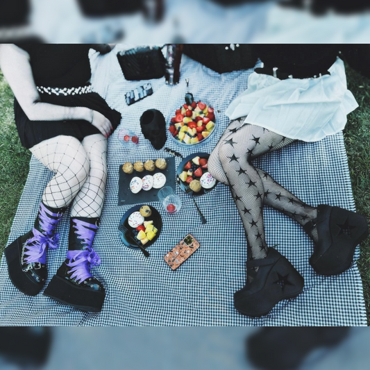 DemoniaCult Dynamite 03 - Kinky-shoes