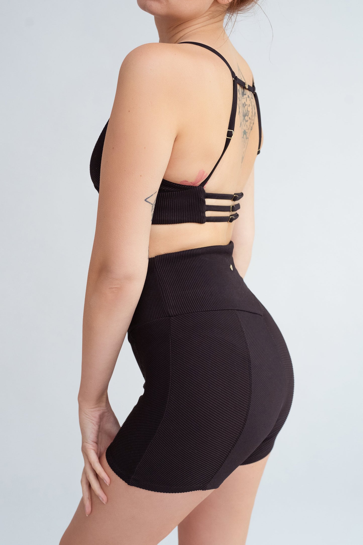 Serena Pole Top Ribbed - Matte Black - Kinky-shoes