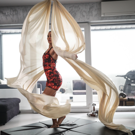 Lupit Aerial Silk | Dark Ivory - Kinky-shoes