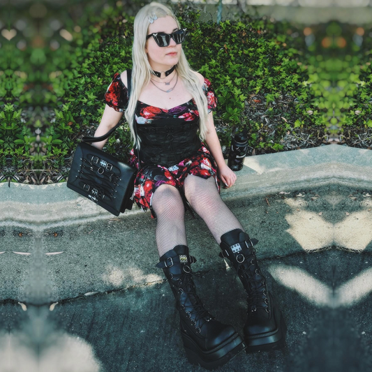 DemoniaCult HB 661 - Crossbody Bag - Kinky-shoes