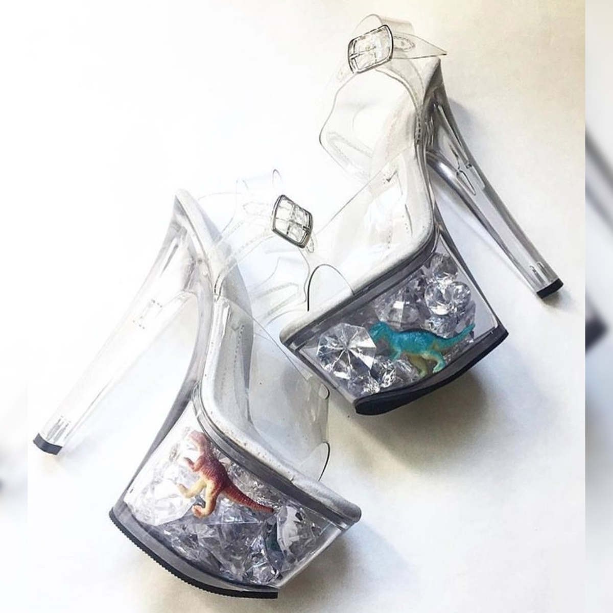 Pleaser Treasure 708 - Kinky-shoes