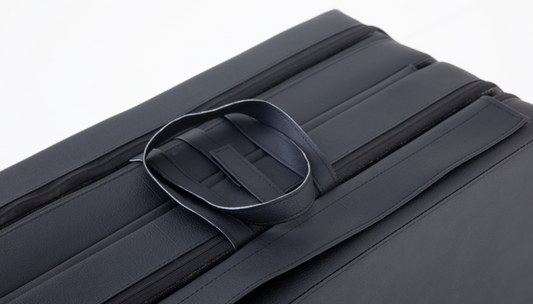 Lupit Crash Mat Square Multi-Use Premium Black | 150 cm - 8 cm - Kinky-shoes