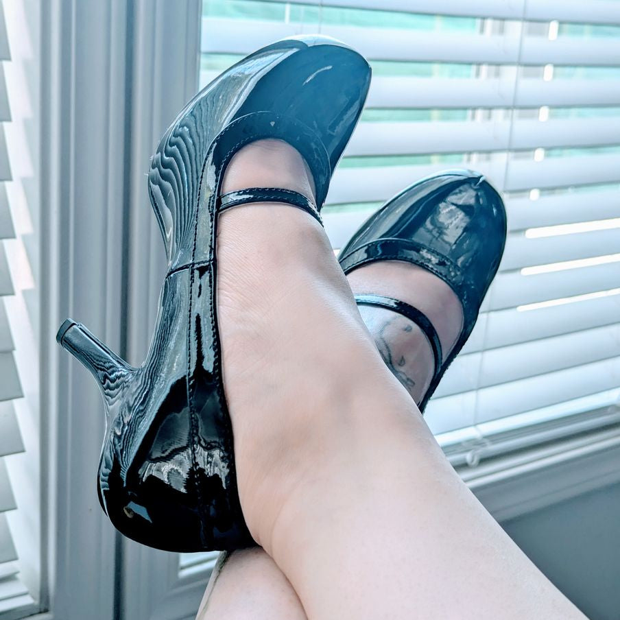 Pin Up Couture Cutiepie 02