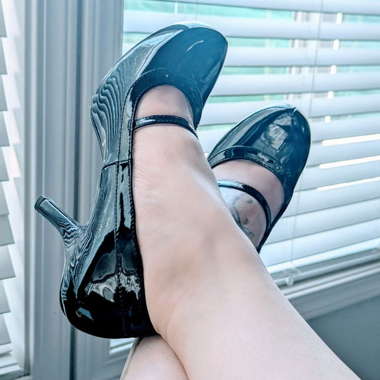 Pin Up Couture Cutiepie 02