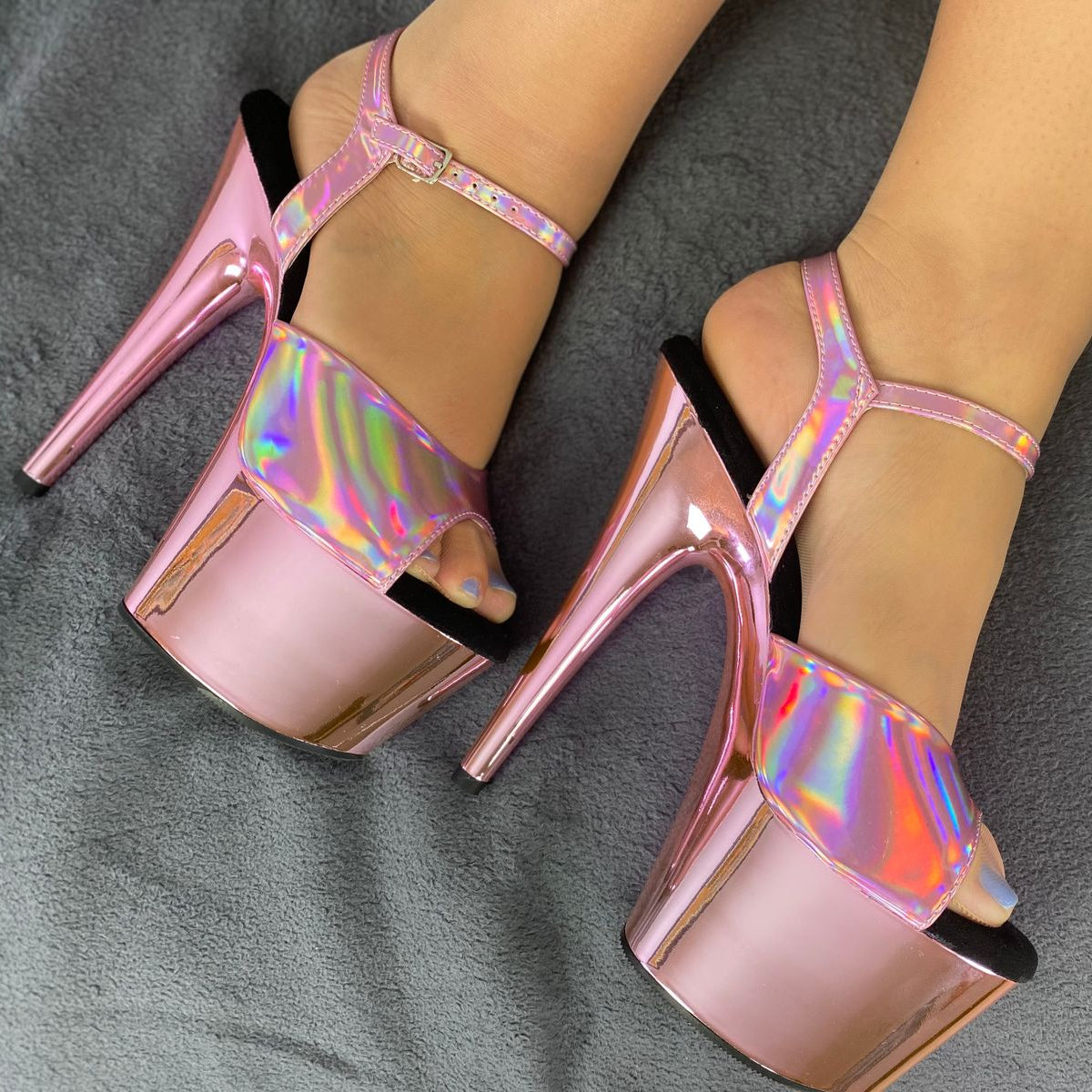 Pleaser Adore 709HGCH