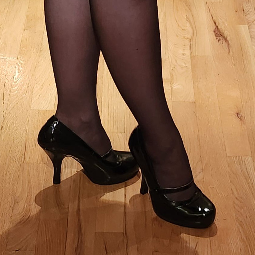 Pin Up Couture Cutiepie 02