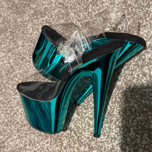Pleaser Adore 708 - Kinky-shoes