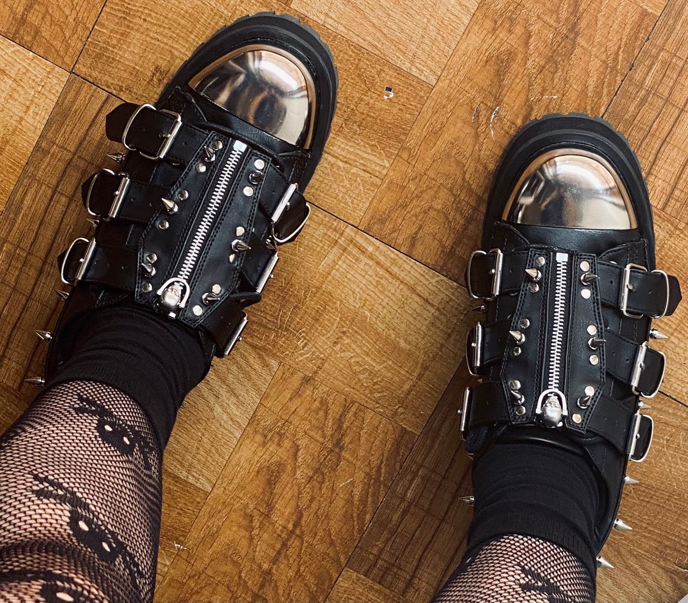DemoniaCult Gravedigger 03 - Kinky-shoes