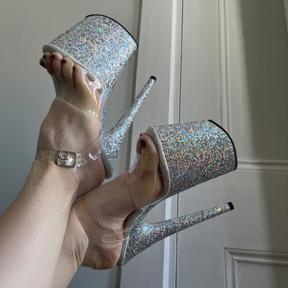 Pleaser Flamingo 808LG