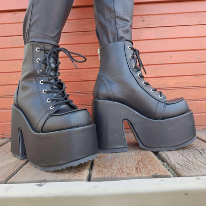 DemoniaCult Camel 203