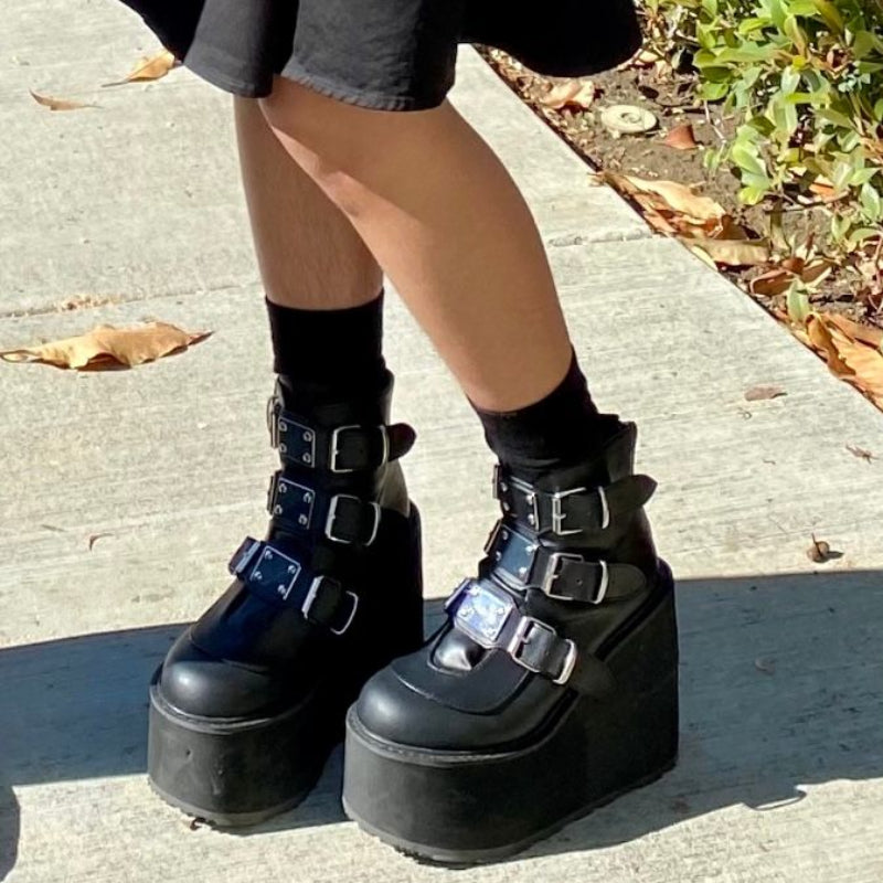 DemoniaCult Swing 105 - Kinky-shoes
